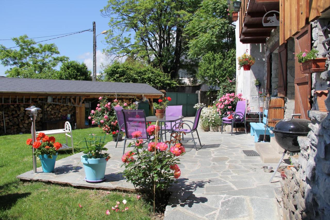 Juste Pour Le Plaisir Bed & Breakfast Saint-Pierre-d'Albigny Exterior photo